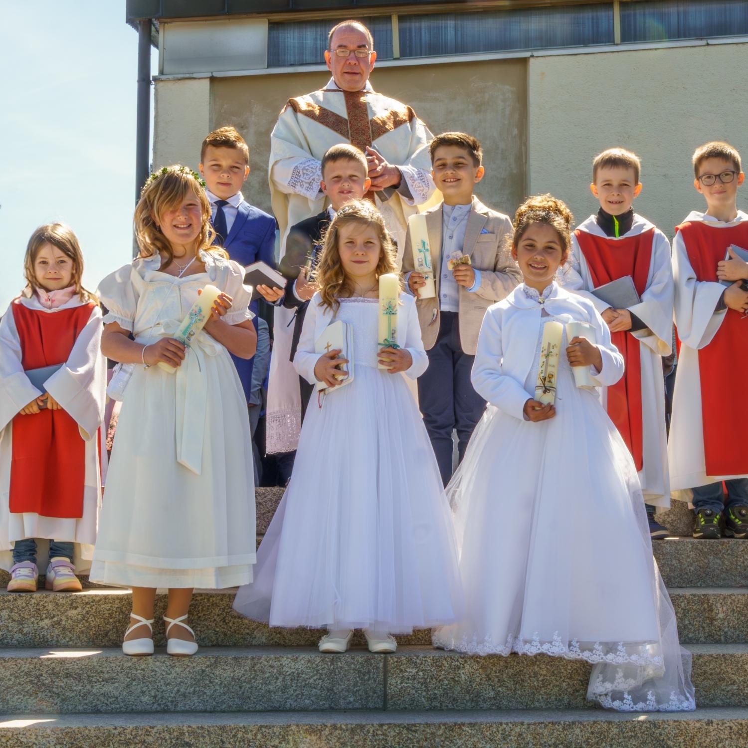 Erst- und Jubelkommunion in Steinbach am Wald