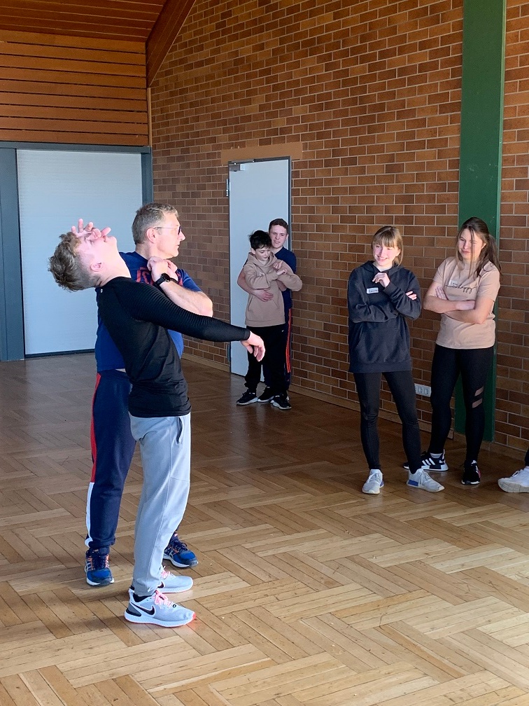 Selbstverteidigung 3